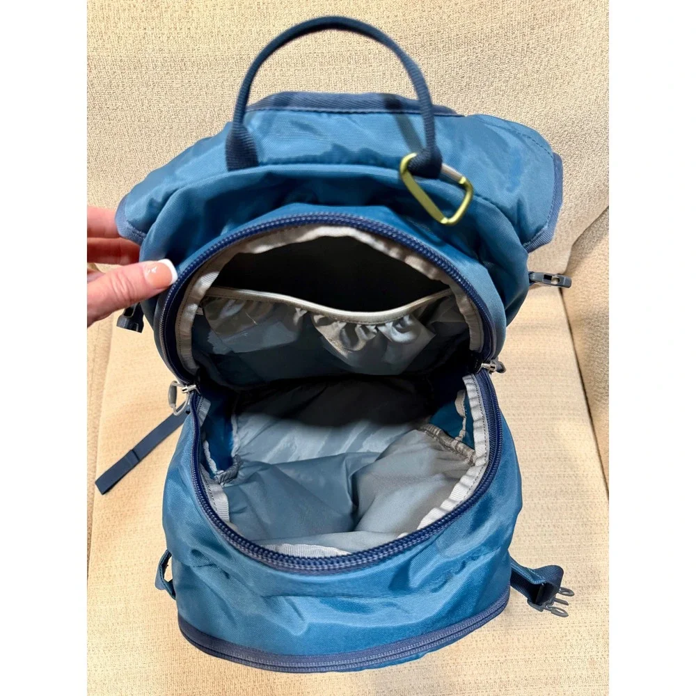 Ascend Meander 20L Daypack Blue Hiking Fishing Backpack Travel Commuter Bag